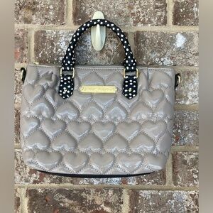 Betsey Johnson Beige Gold Black Quilted Leather Heart Purse Bag Charm